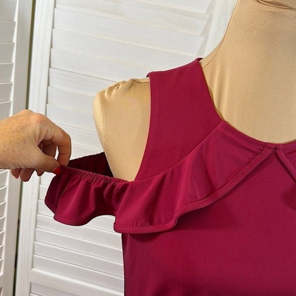 Ivanka Trump Dress Size Medium Raspberry Pink NWOT - Picture 9 of 13